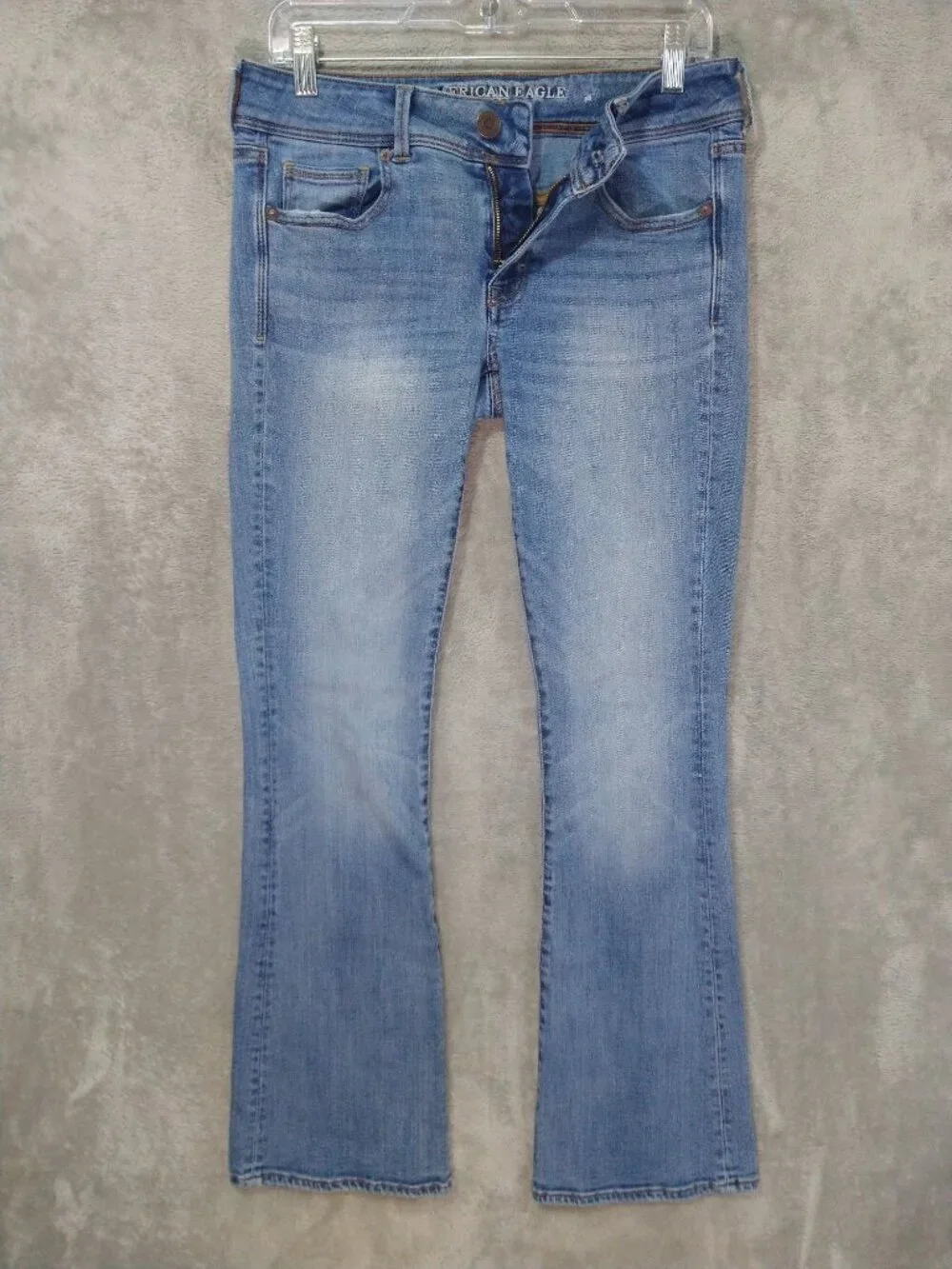 American Eagle Jeans Womens 6 Blue Denim Kick Boot Stretch X Medium Wash